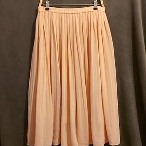 Uniqlo Skirt size L, pink